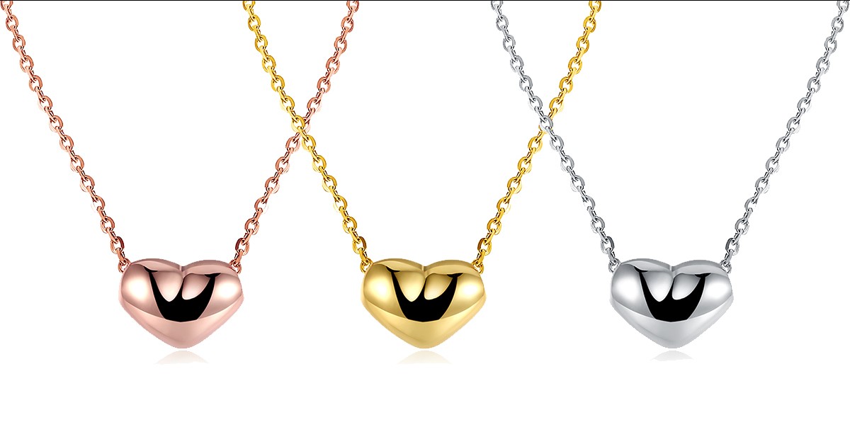 Love You Small Heart Necklace 18kt main image 0
