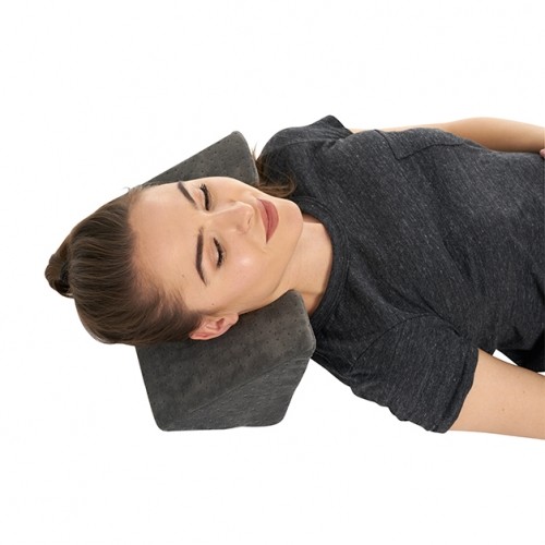 cervical traction chiropractic wedge pillow